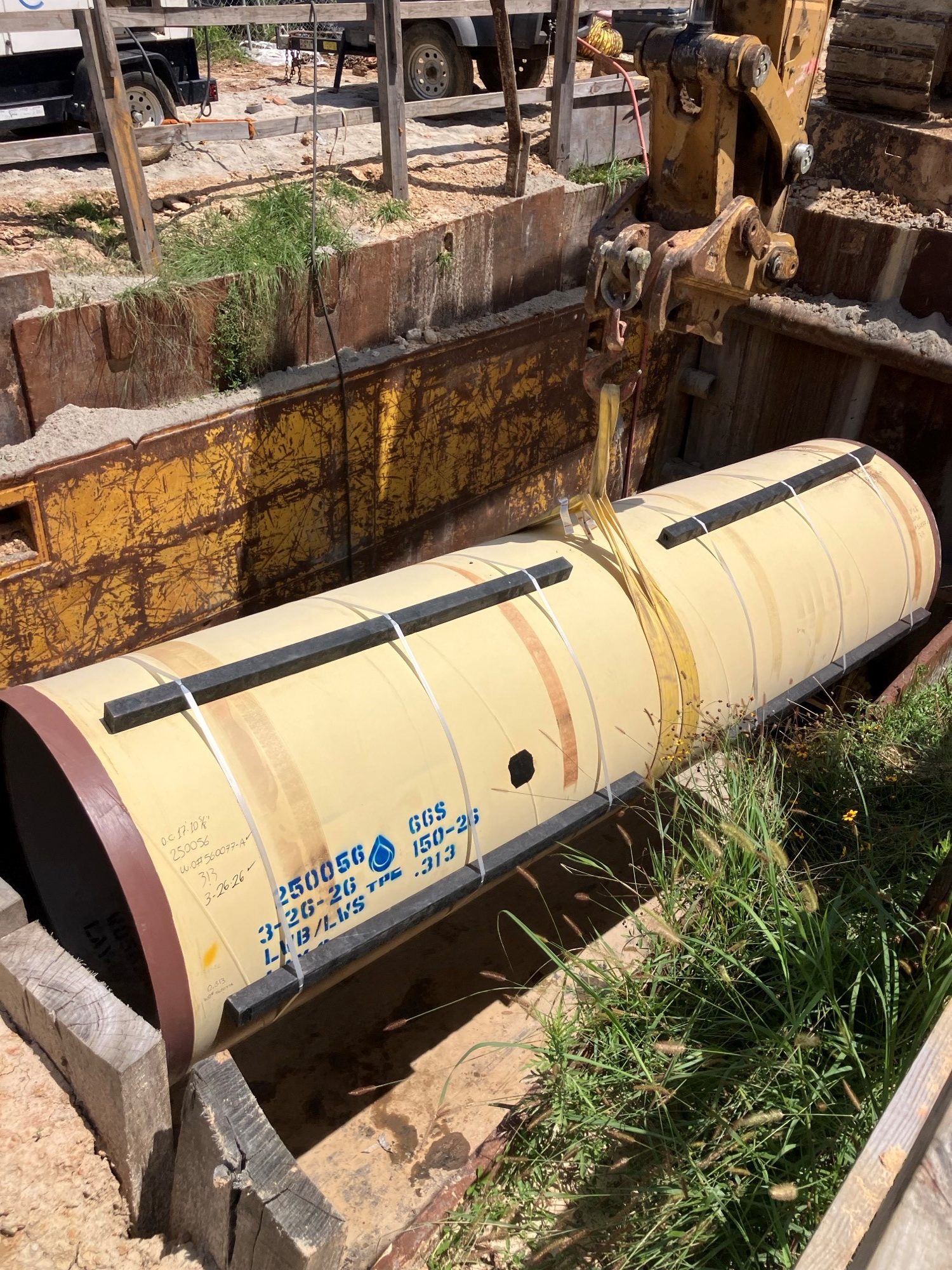KM-1 – Lowering Pipe to Thread Clay Rd Tunnel – June 2026